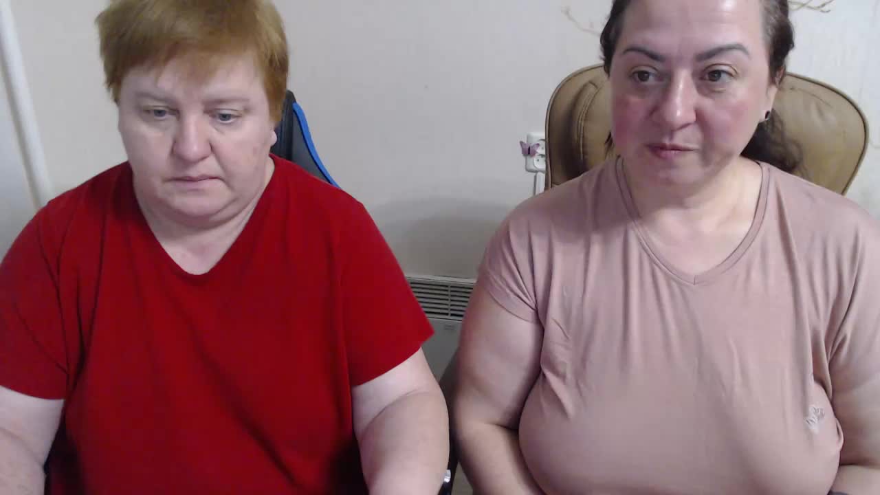 XMollyJaneEX Cam Model Chat March 20, 2026