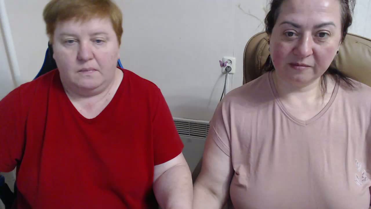 XMollyJaneEX Cam Model Chat March 20, 2026