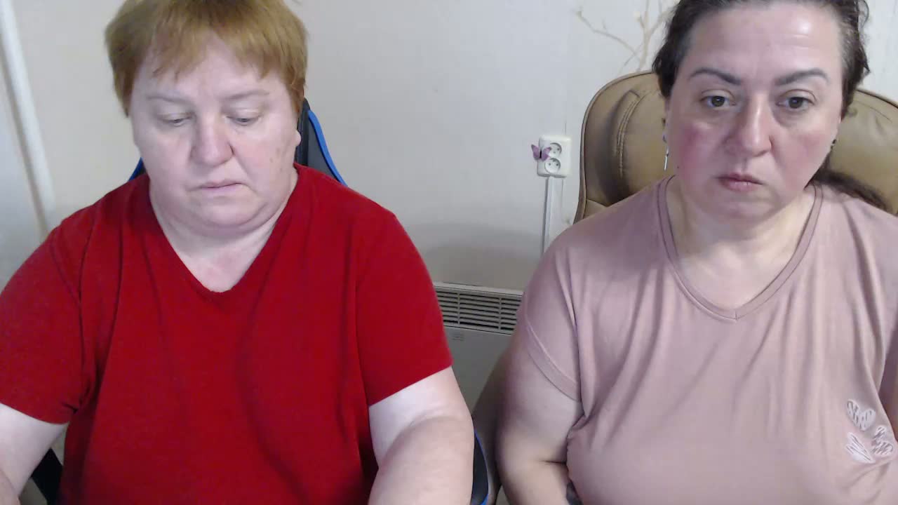 XMollyJaneEX Cam Model Chat March 20, 2026