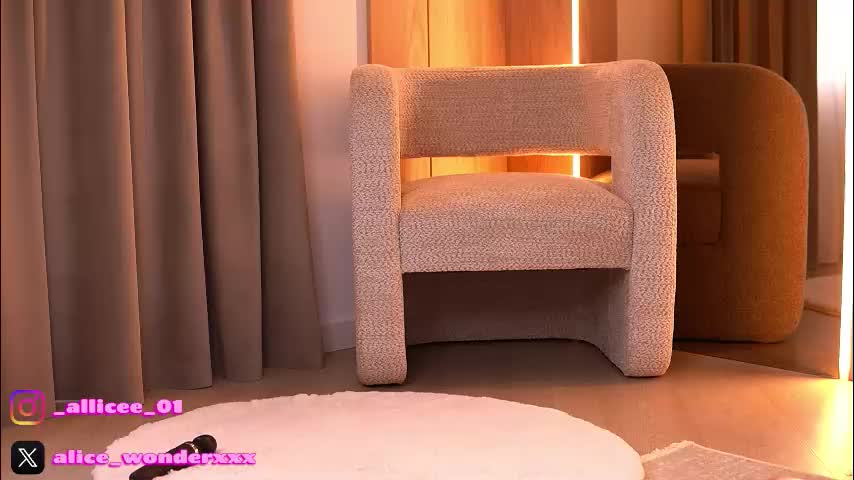 vanessasimon Cam Model Chat March 21, 2026