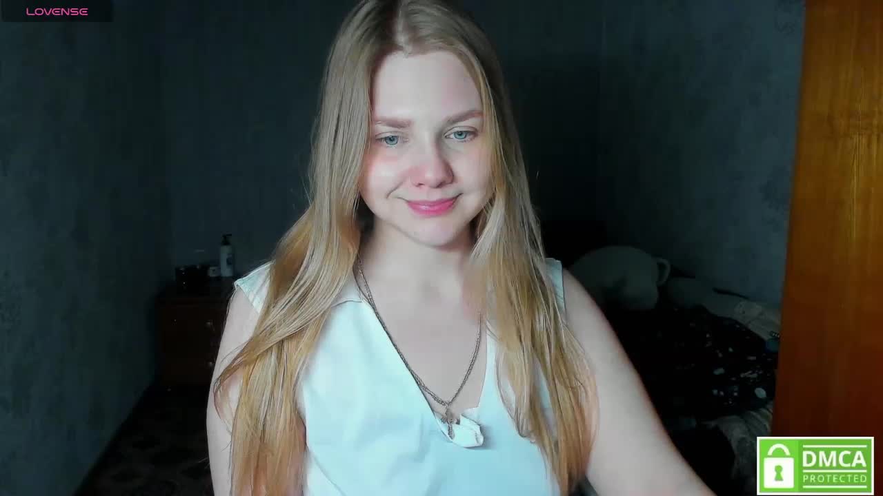 Emma-Frizea Cam Model Chat March 21, 2026