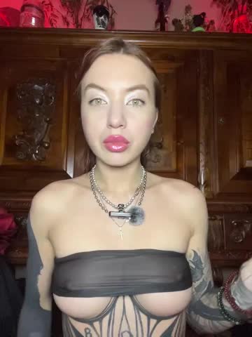 Lina69Femdom Cam Model Chat March 21, 2026