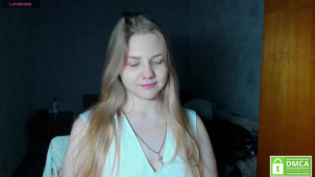 Emma-Frizea Cam Model Chat March 21, 2026