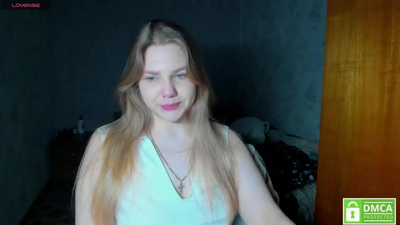 Emma-Frizea Cam Model Chat March 21, 2026