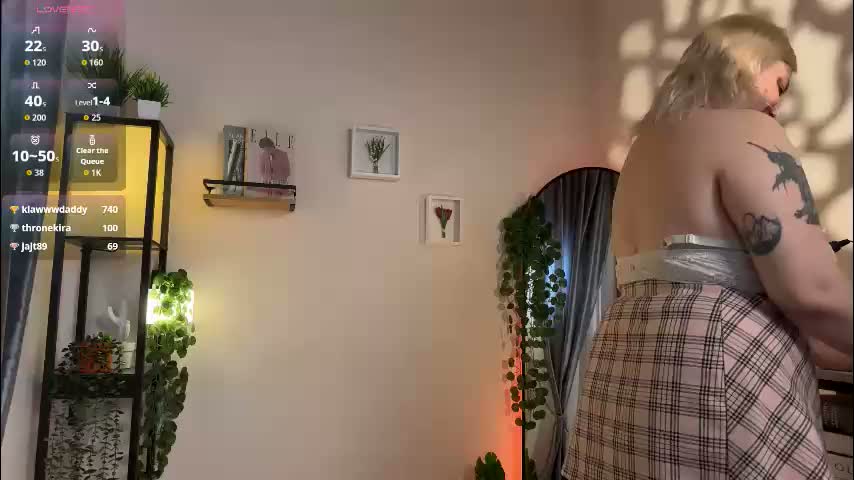 eyes_are_higher16333 Cam Model Chat March 21, 2026