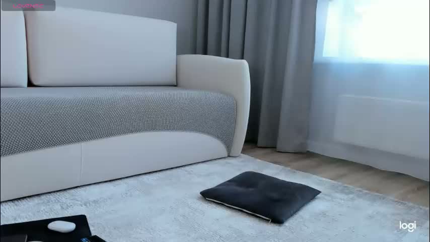 amelinalove Cam Model Chat March 21, 2026