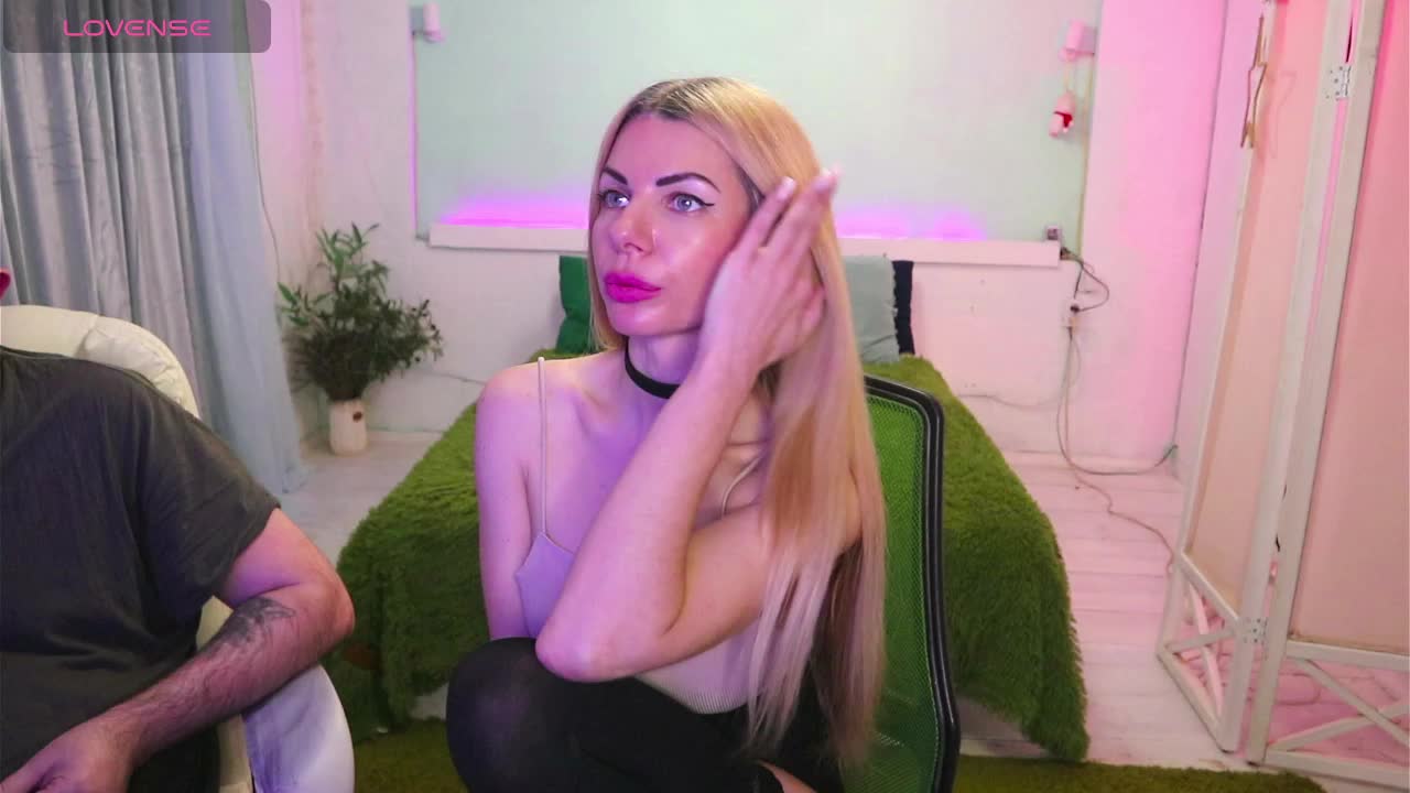 AlisaAleks Cam Model Chat March 22, 2026