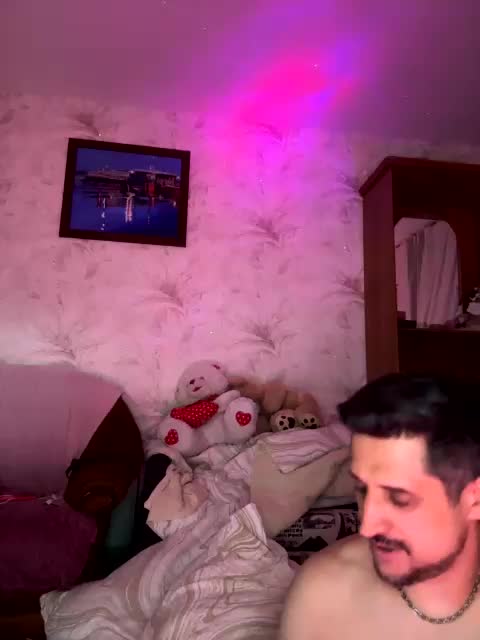 VIP17CoupleDream Cam Model Chat March 22, 2026