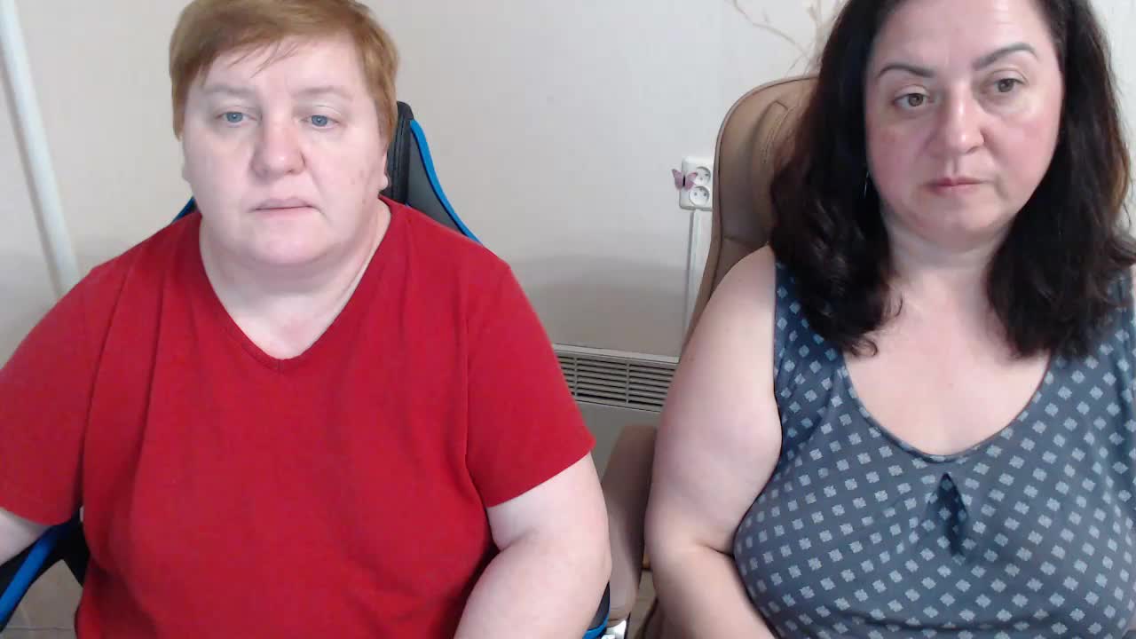 XMollyJaneEX Cam Model Chat March 22, 2026