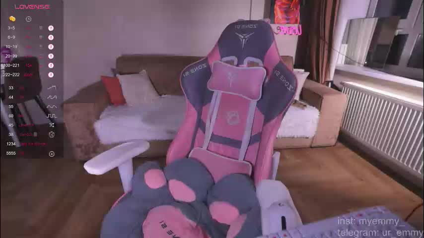 my_emmy Cam Model Chat March 22, 2026