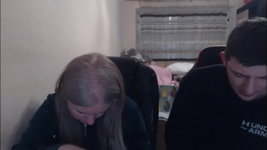 jenisandpeter Cam Model Chat March 22, 2026