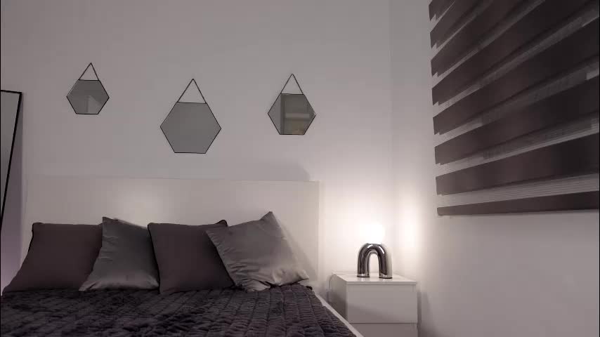 miladenver Cam Model Chat March 22, 2026