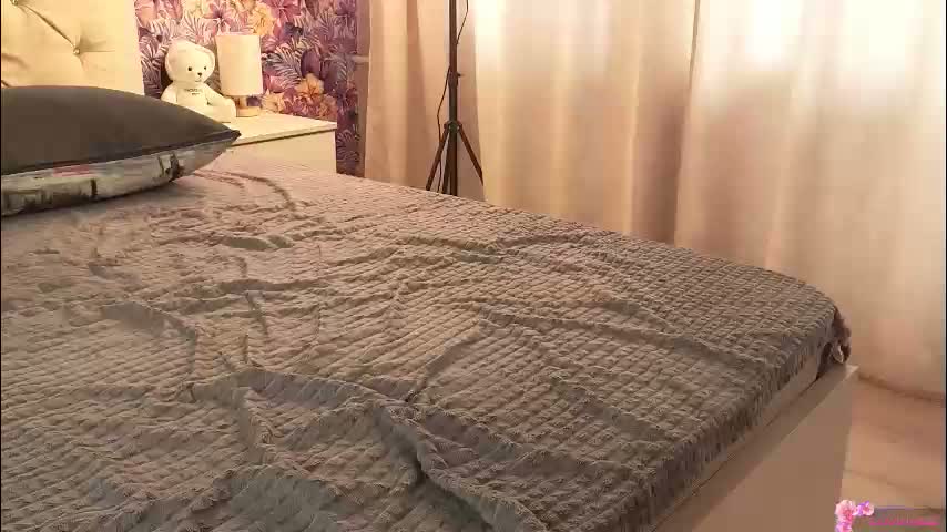 freyabyrne Cam Model Chat March 22, 2026