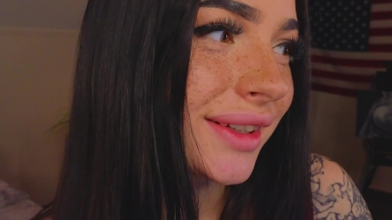 LisaaLiss Cam Model Chat March 23, 2026