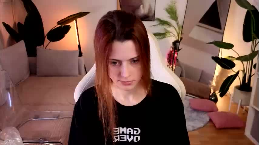 doll_lesli Cam Model Chat March 23, 2026