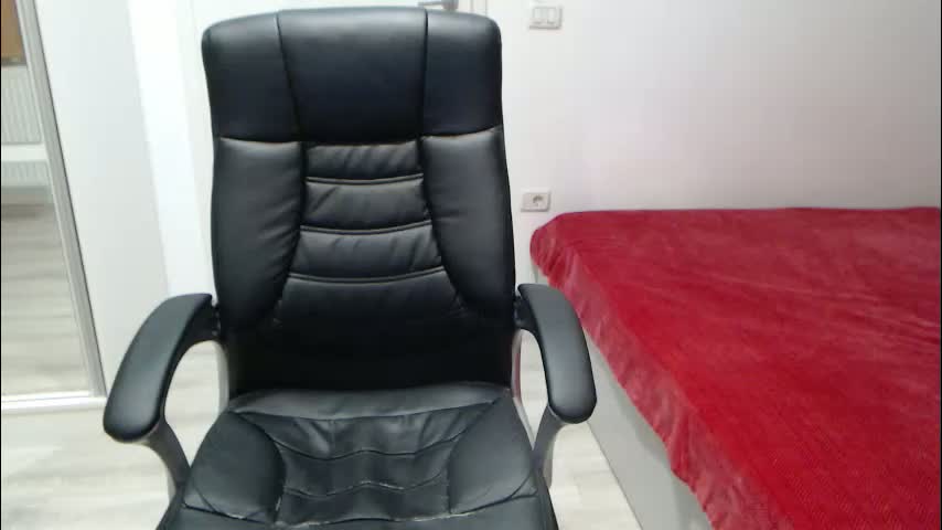 blue_eyes96 Cam Model Chat March 24, 2026