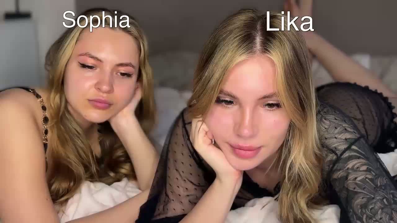 VelvetTwins Cam Model Chat March 24, 2026