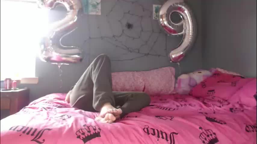 jadelondonxo Cam Model Chat March 24, 2026