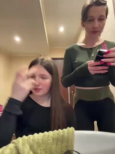 AHaHac_HaxpeH_B_yHuTa3 Cam Model Chat March 24, 2026