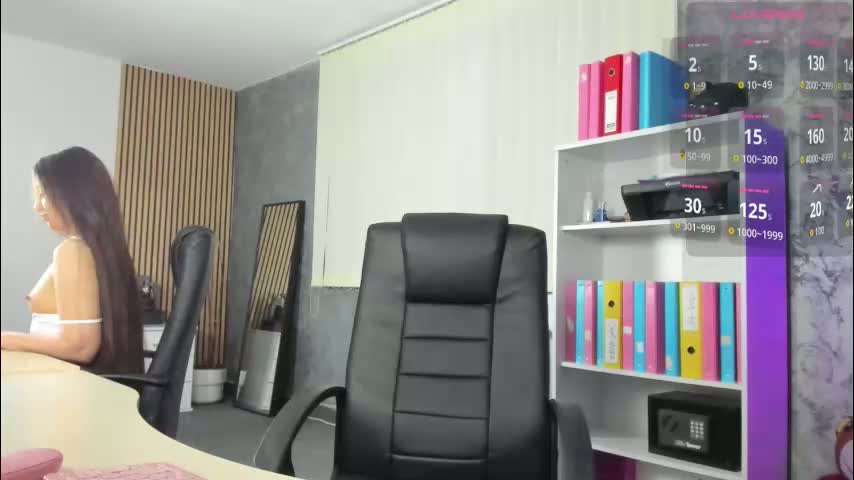 evanoellex Cam Model Chat March 25, 2026