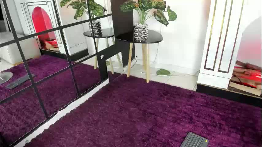 floraginette01 Cam Model Chat March 25, 2026