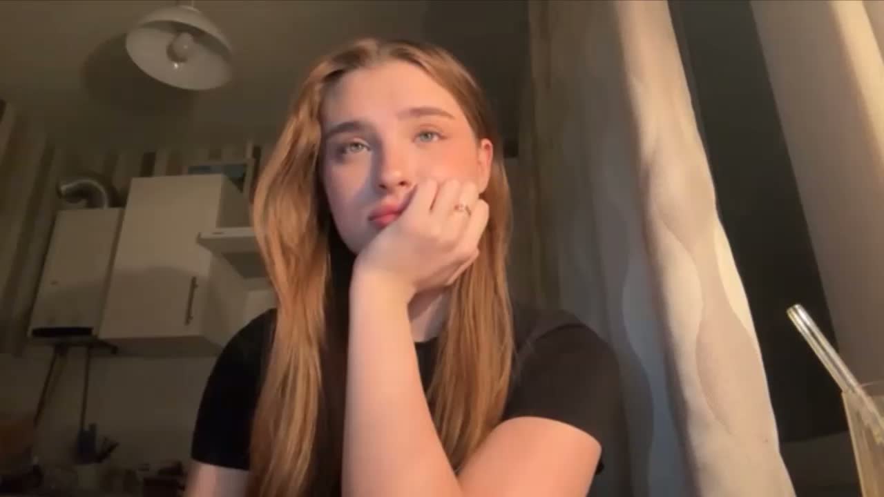 ChristiaPettet Cam Model Chat March 25, 2026