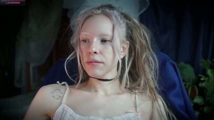 radiant_ada Cam Model Chat March 25, 2026