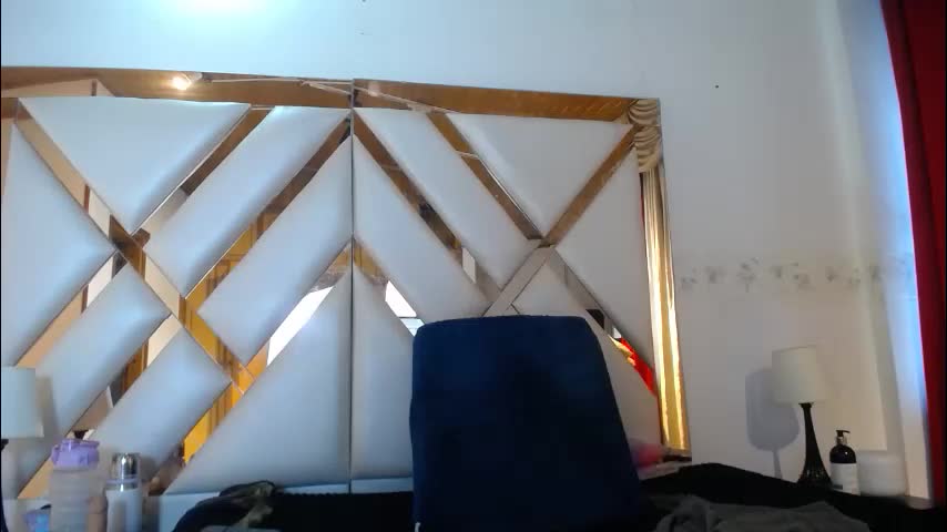 nathaly_sweet23 Cam Model Chat March 25, 2026