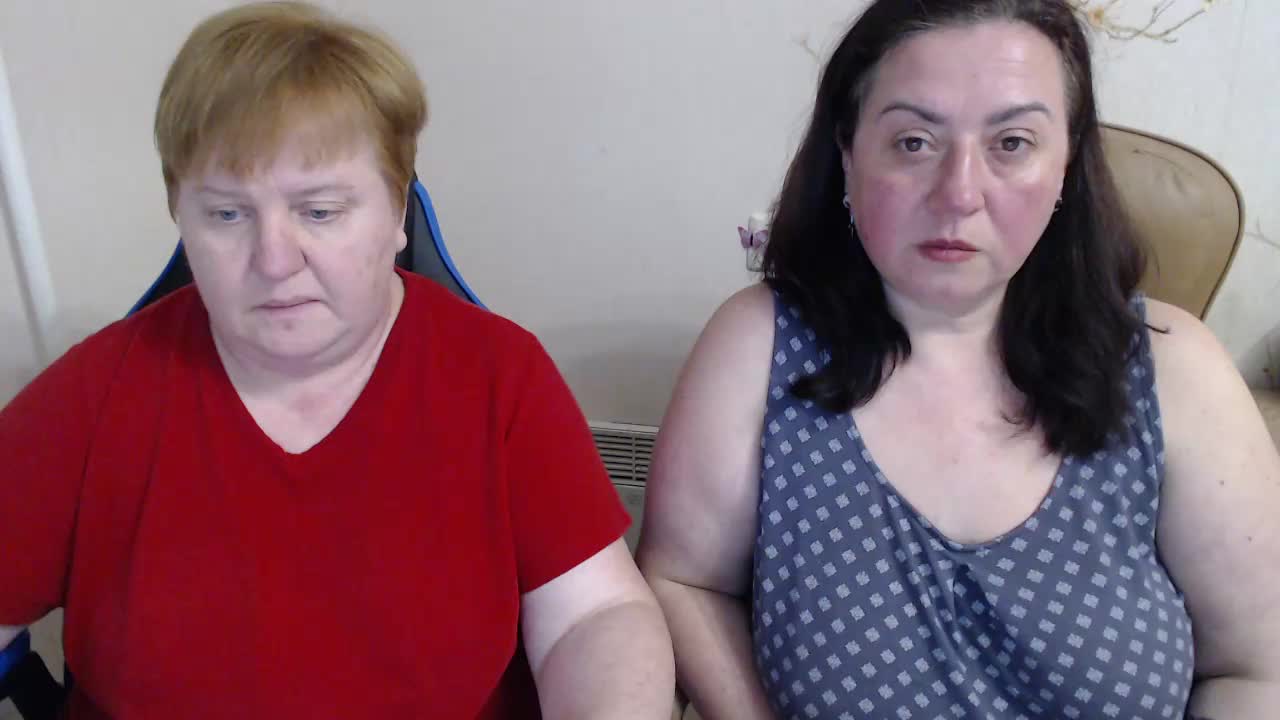 XMollyJaneEX Cam Model Chat March 25, 2026