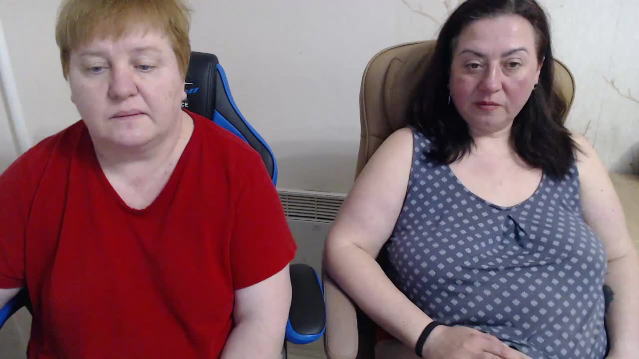 XMollyJaneEX Cam Model Chat March 25, 2026