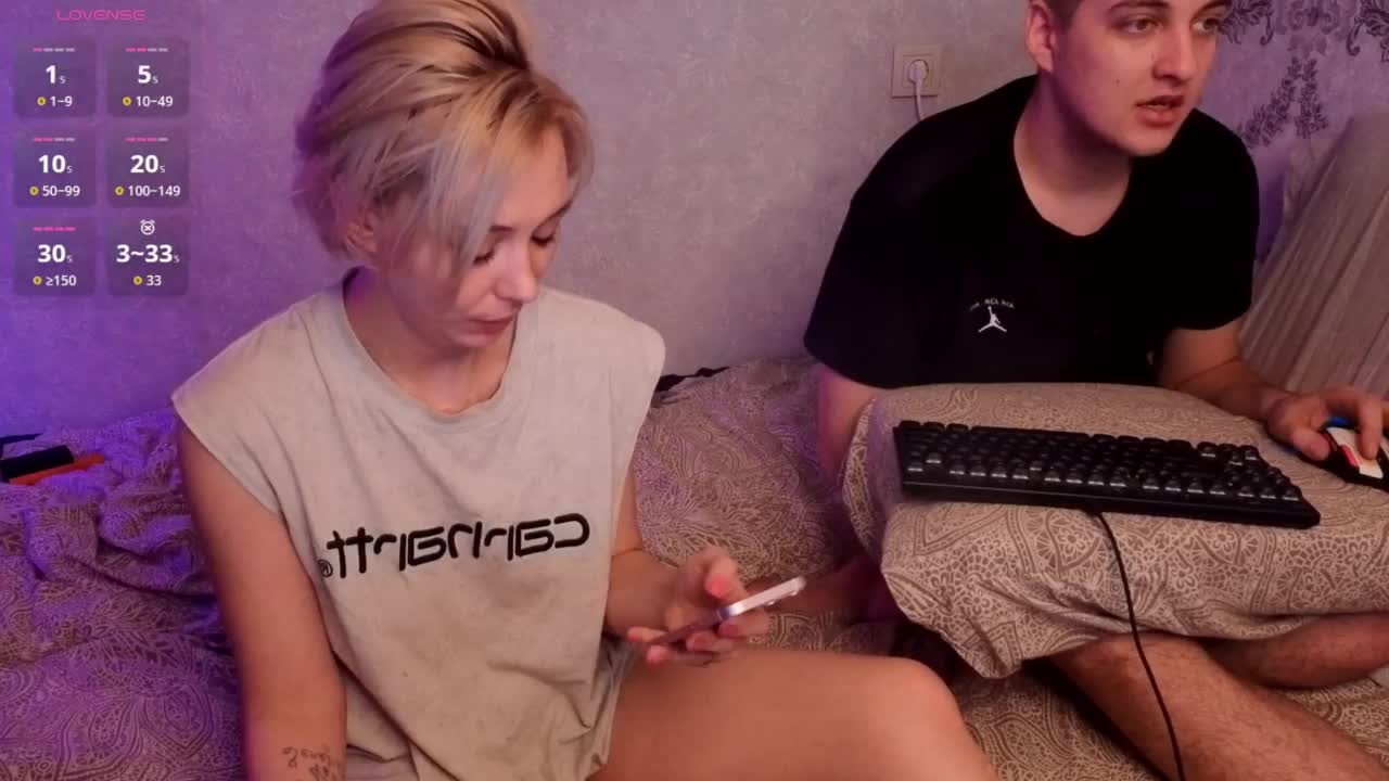 BlondIce Cam Model Chat March 25, 2026