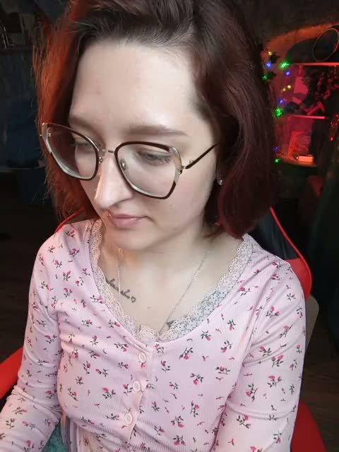 NovaLia Cam Model Chat March 25, 2026