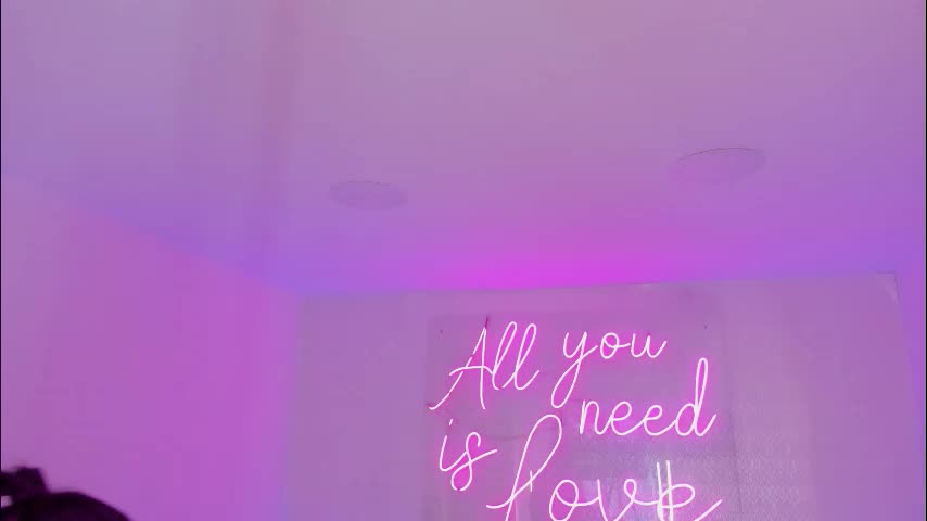 aleksandra_miller Cam Model Chat March 25, 2026