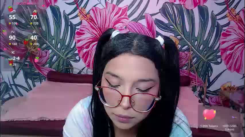 small__naughty Cam Model Chat March 25, 2026