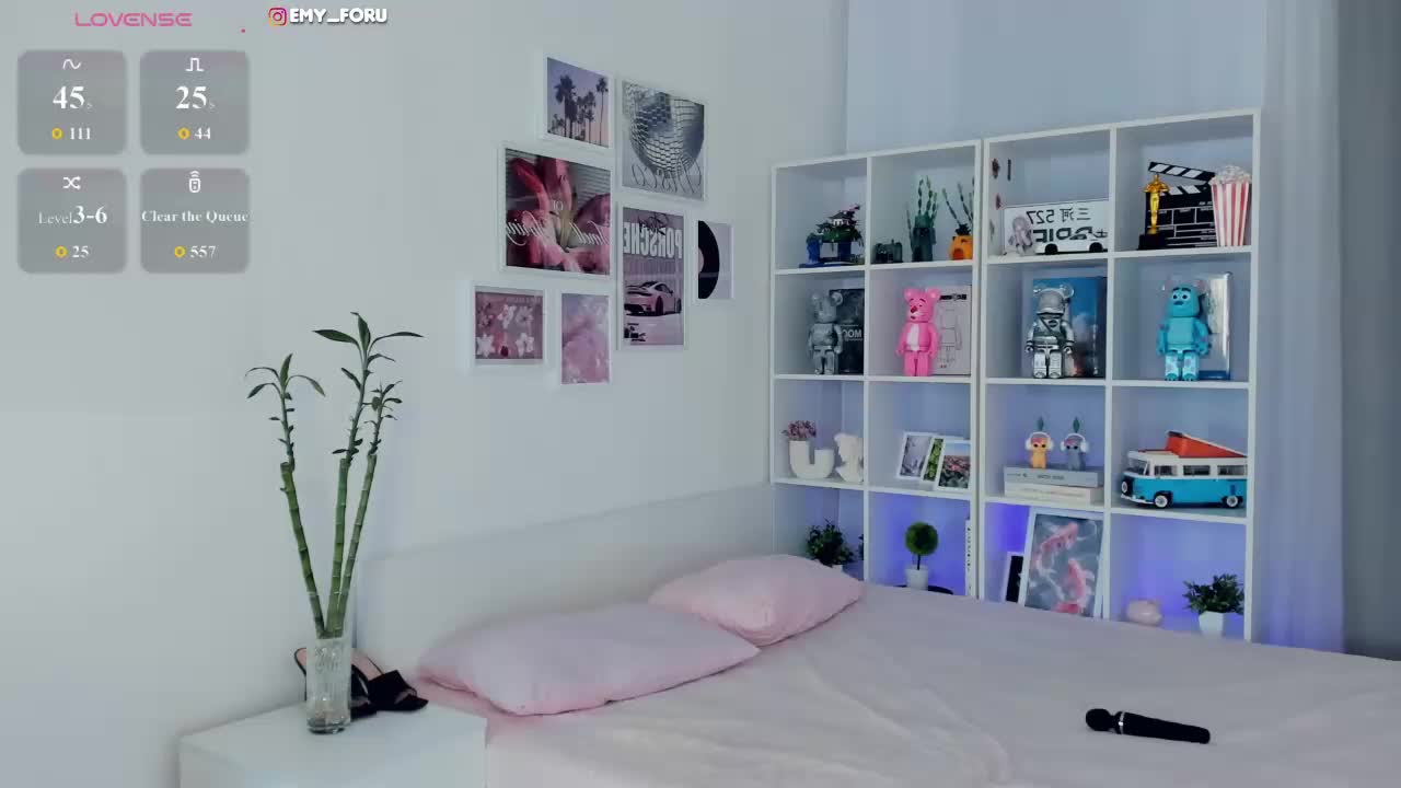 Emyforu Cam Model Chat March 25, 2026