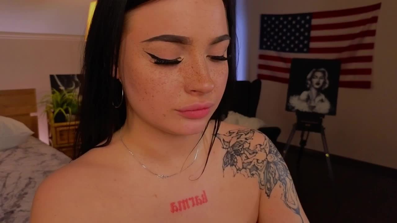 LisaaLiss Cam Model Chat March 25, 2026