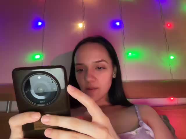 crazy-baby Cam Model Chat March 25, 2026