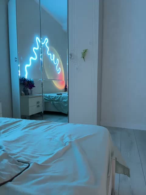 Luna_Lu Cam Model Chat March 25, 2026