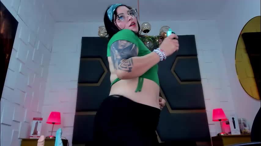 juana_valkiria Cam Model Chat March 25, 2026