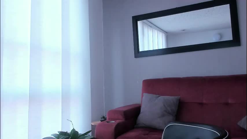 lauramcdowell_ Cam Model Chat March 26, 2026