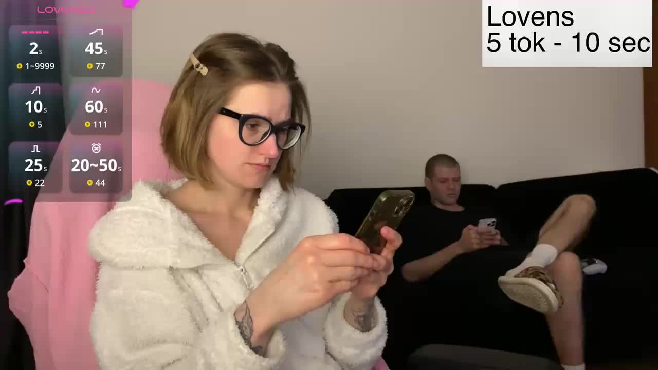 Sexy-Sweets Cam Model Chat March 26, 2026