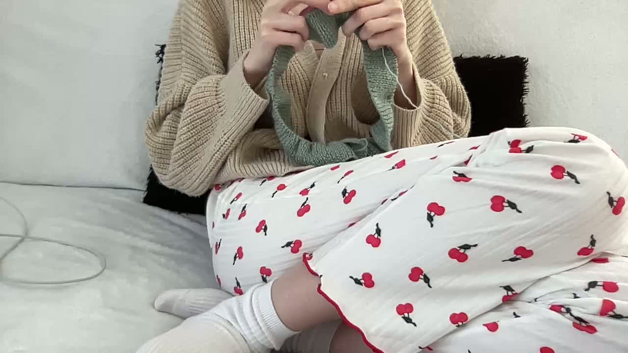 BestyBoobs Cam Model Chat March 26, 2026