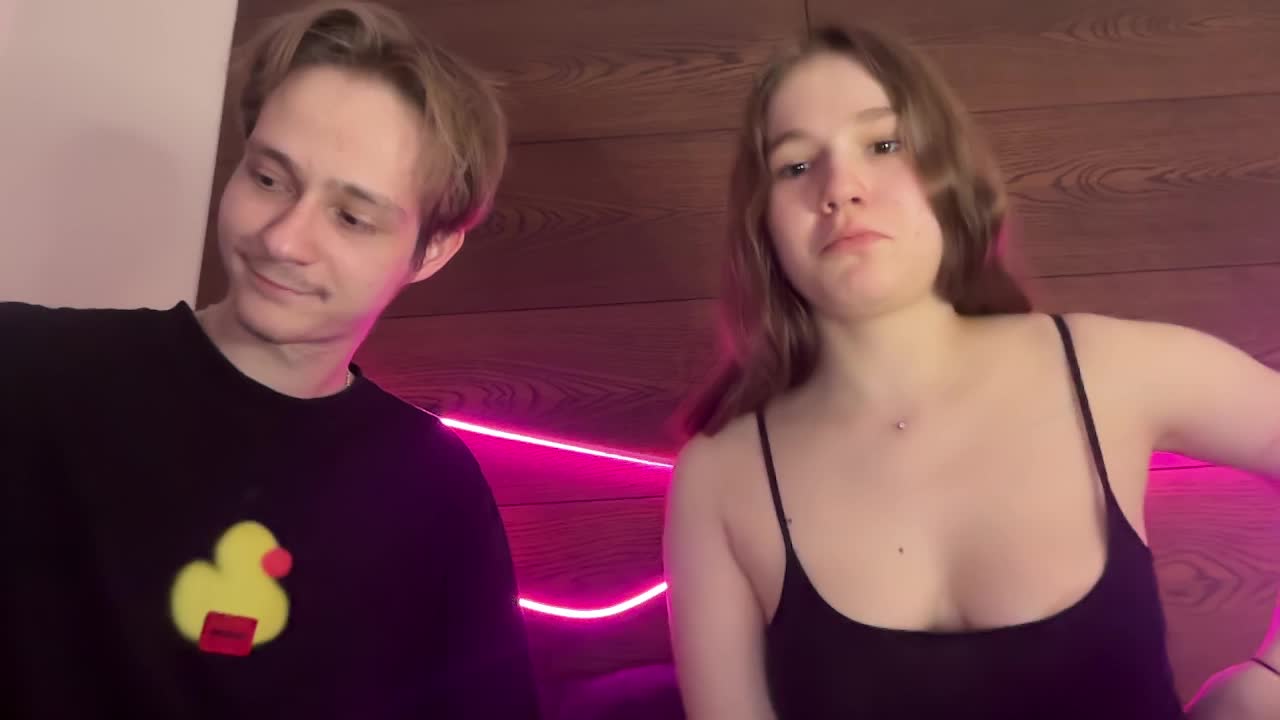 titsDestroy2007 Cam Model Chat March 26, 2026