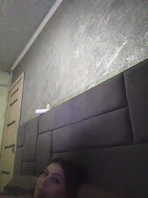 Cleopatra1990 Cam Model Chat March 26, 2026