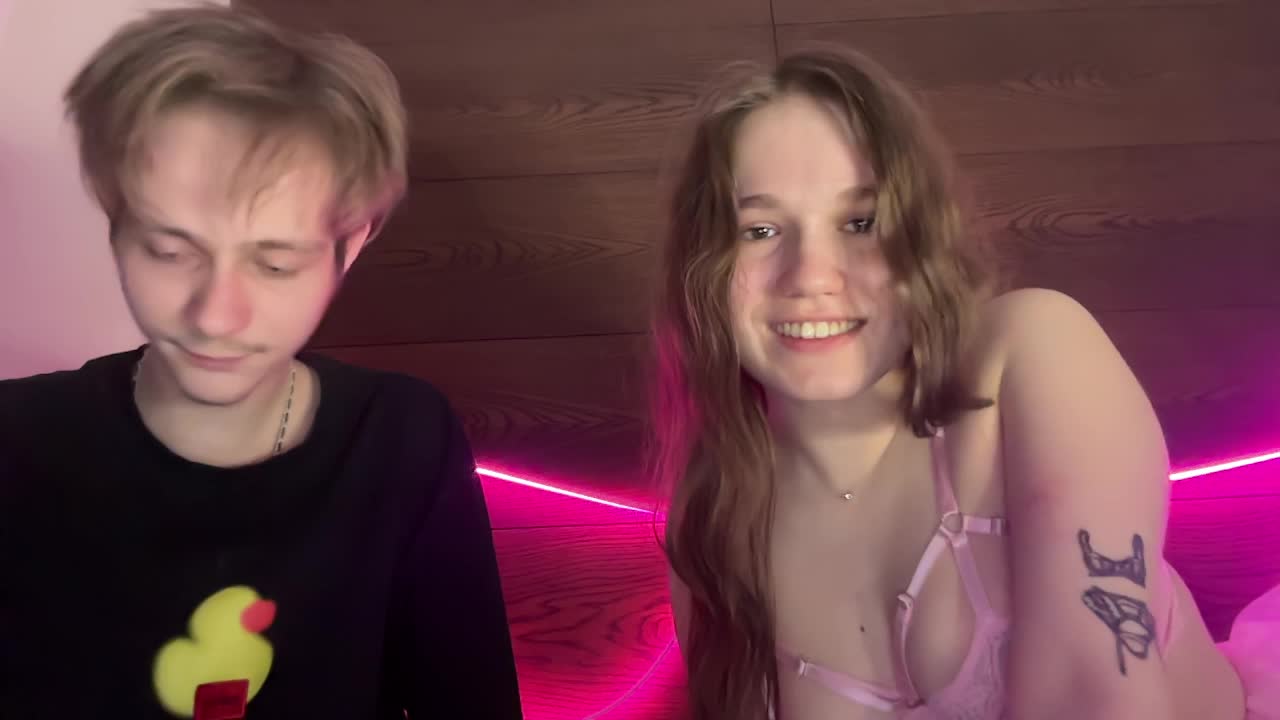 titsDestroy2007 Cam Model Chat March 26, 2026