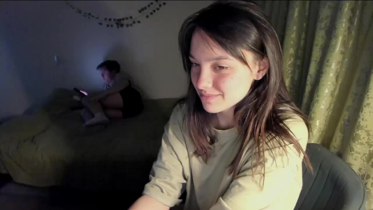 FanatKenli Cam Model Chat March 26, 2026