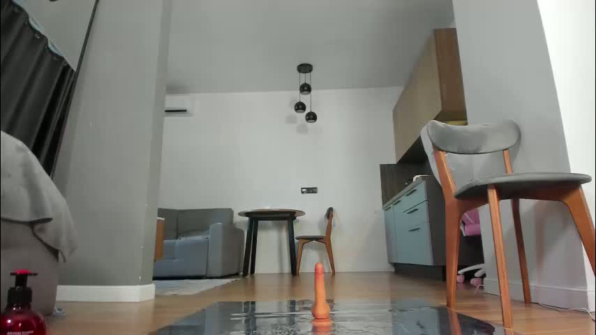 amilia4u Cam Model Chat March 27, 2026