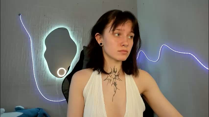 elastikiss Cam Model Chat March 27, 2026