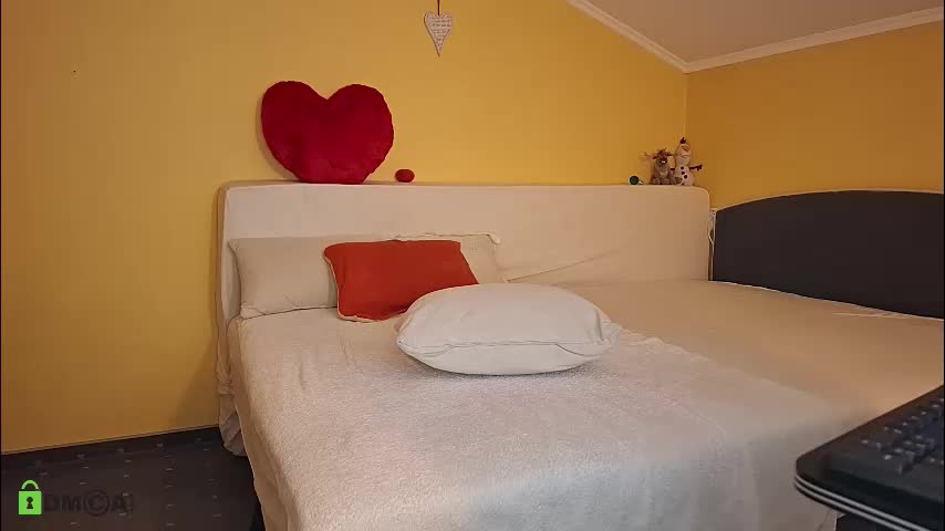 cuddlings Cam Model Chat March 27, 2026