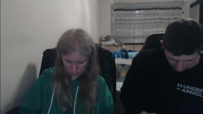 jenisandpeter Cam Model Chat March 27, 2026